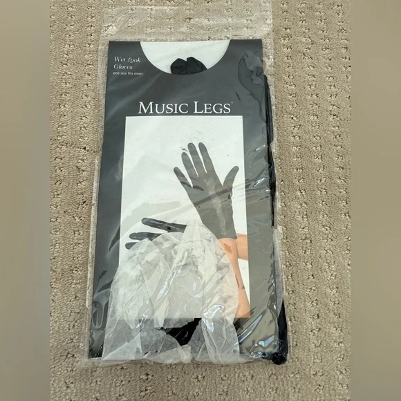 Music Legs Black Wet Look Gloves – Shiny Costume/Party Gloves (Style 469) NWT - Picture 3 of 3